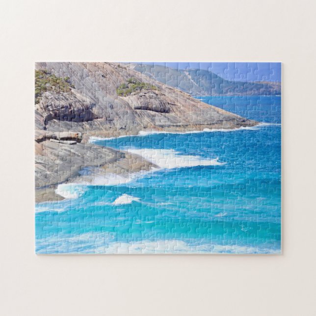 Ruhiges blaues Meer sanfte Wellen rauschendes Klip (Horizontal)