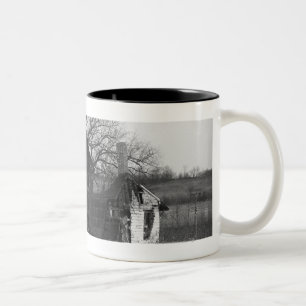 Ruinen des Bauernhauses Zweifarbige Tasse