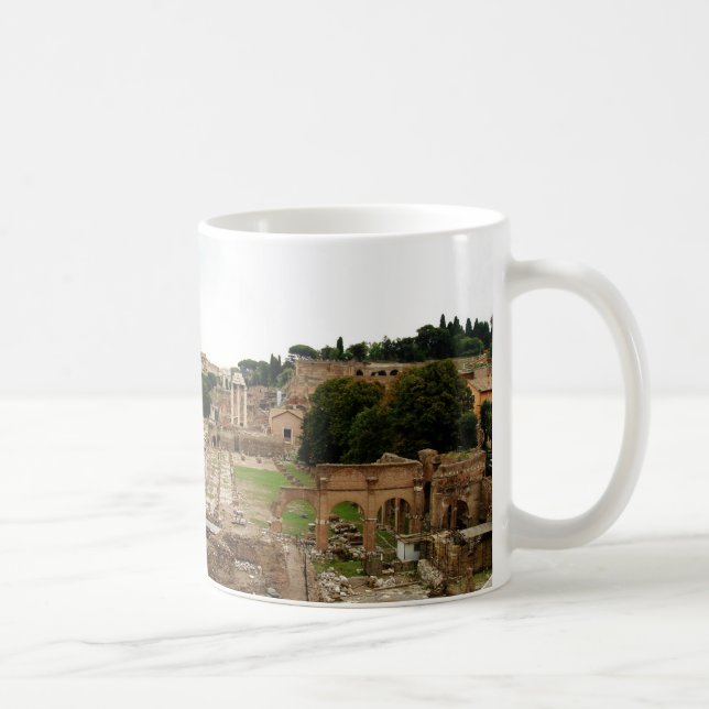 Ruinen des römischen Forums Kaffeetasse (Rechts)