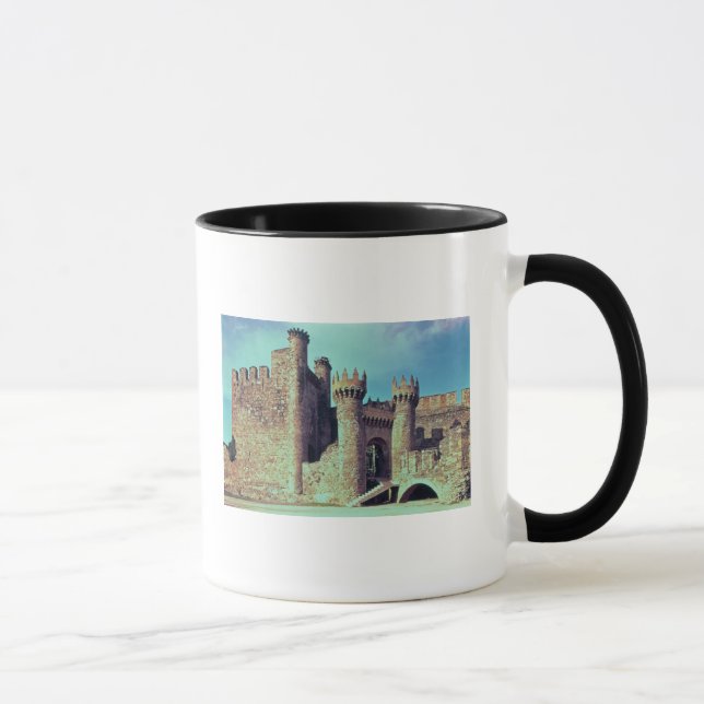 Ruinen des Schlosses der Ritter Templar Tasse (Rechts)