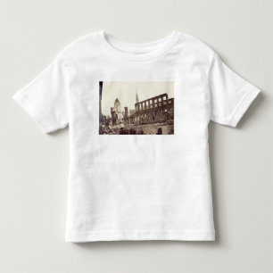Ruinen nahe der Pulver-Zeitschrift, Ypres, im Juni Kleinkind T-shirt