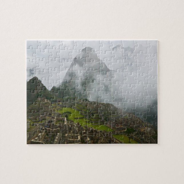 Ruinen von Machu Picchu mit Anden (Horizontal)