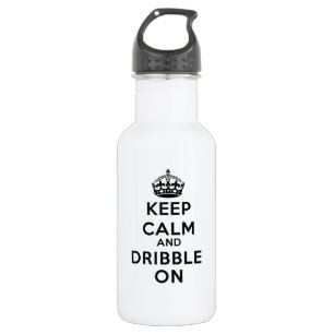 RUISSELLEMENT DE BOUTEILLE D'EAU DE BASKET-BALL