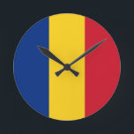 Rumänische Flagge Runde Wanduhr<br><div class="desc">Rumänische Flagge</div>