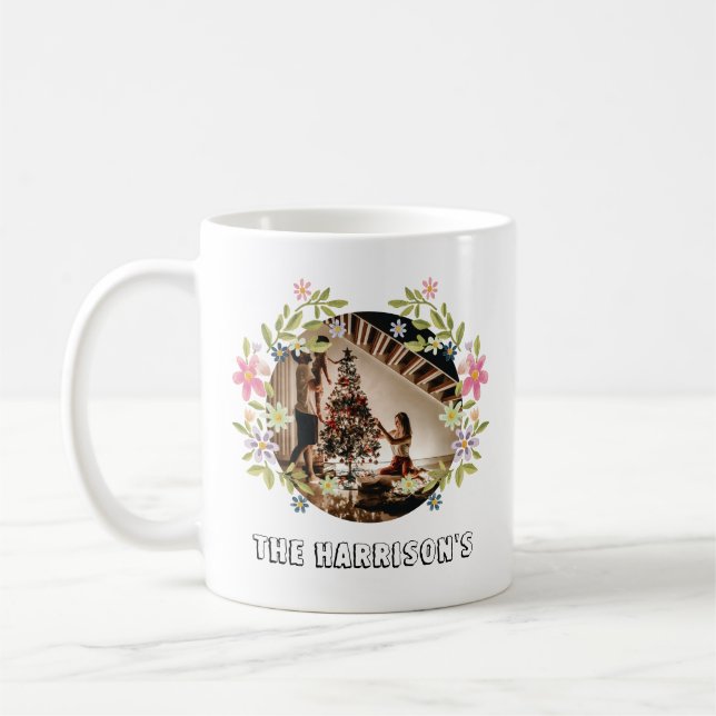 Rund Foto Schöne Blume Kronen mit Familienname Kaffeetasse (Links)