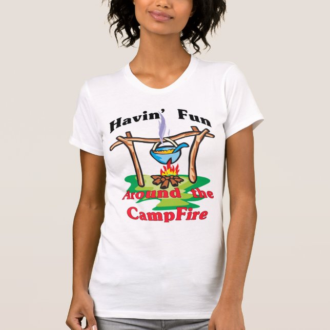 Rund um den Campfire T-Shirt (Vorderseite)