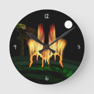 Runde Uhr des Feuerlöschens