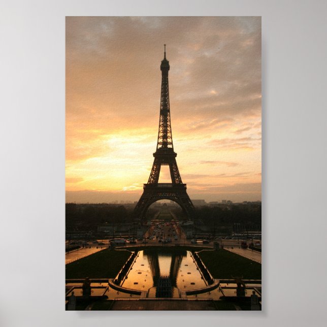 Rundeiffel bei Sonnenaufgang vom Trocadero Poster (Vorne)
