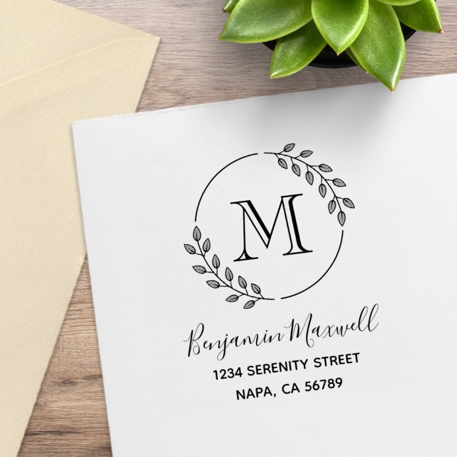 Runder Blätterkranz Monogramm Adresse Gummistempel (Von Creator hochgeladen)