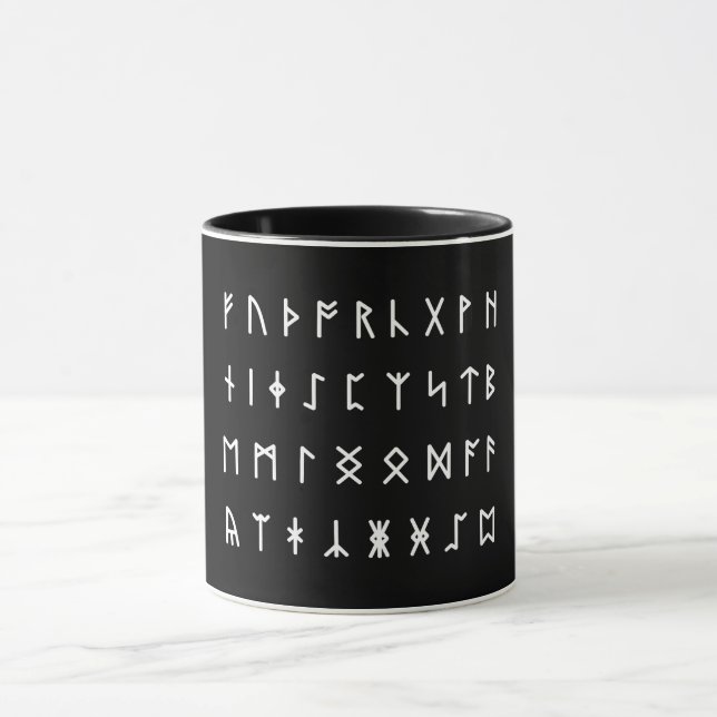 Runic Alphabet [Futhorc] Tasse (Zentrum)