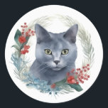 Russian Blue Cat Christmas Wreath Festive Kitten Runder Aufkleber<br><div class="desc">Sie suchen das perfekte Weihnachtsgeschenk für Ihren wütenden Freund? Unser Cat Weihnachtsgeschenk ist genau das, was Sie brauchen! Mit einem schönen Weihnachtsthema ist es das ideale Geschenk für Ihr geliebtes Haustier. Egal ob Sie eine Katzen-Mutter, Katze-Papa oder einfach nur ein Katzen-Liebhaber sind, dieses Geschenk bringt Ihrem Kätzchen während der Ferienzeit...</div>