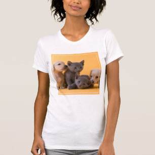 Russische blaue Kätzchen u. Dackel-Welpen T-Shirt