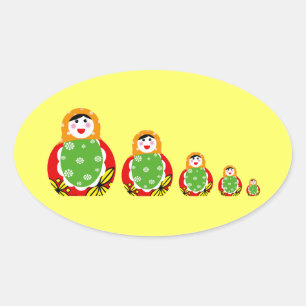 Russische Nest-Puppe Ovaler Aufkleber