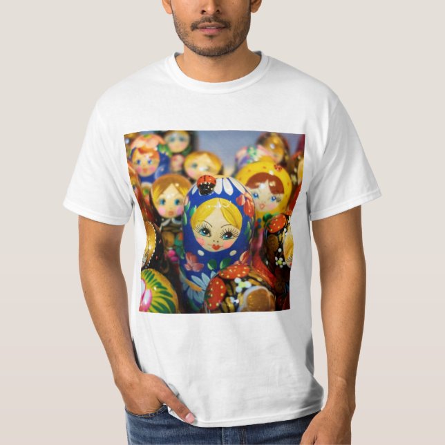 Russische Nesting Dolls T-Shirt (Vorderseite)