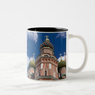 Russland, Moskau, Roter Platz. Basilius-Kathedrale Zweifarbige Tasse