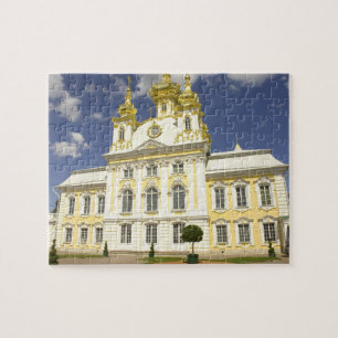 Russland. Petrodvorets. Peterhof-Palast. Peter der