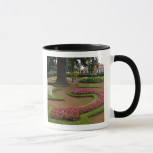 Russland, St. Petersburg, Peterhof-Palast aka Tasse