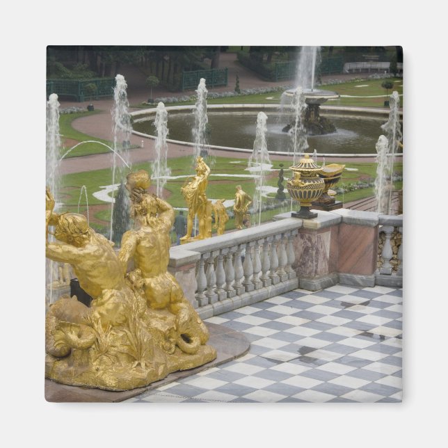 Russland, St. Petersburg, Peterhoff (alias 2 Magnet (Vorne)