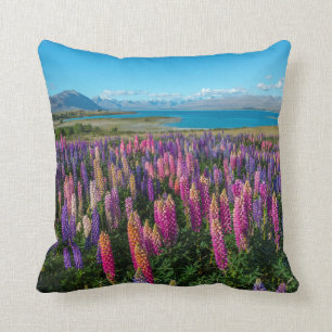 Russle Lupines in See Tekapo Neuseeland Kissen