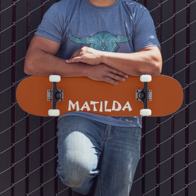 Rust Modern Name | Stilvolle Trendy Skateboard (Außenbereich 3)