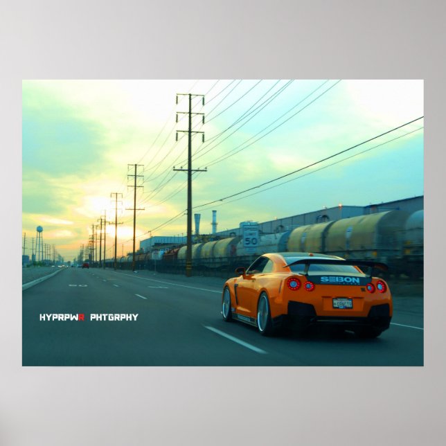 "Rust" Nissan GT-R im Industriegebiet bei Sunset Poster (Vorne)