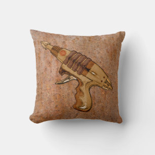 Rust und Ray Gun Kissen