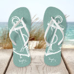 Rustic Aqua Vintag Anchor Monogram Flip Flops<br><div class="desc">Maßgeschneiderte gedreht Flop-Sandalen mit einer rustikalen nautischen Vintagen Ankerillustrierung und einem eigenen Monogramm oder anderem Text. Klicken Sie auf Anpassen,  um Schriftart und Farben zu ändern oder eigene Bilder hinzuzufügen,  um ein einzigartiges Design zu erstellen!</div>