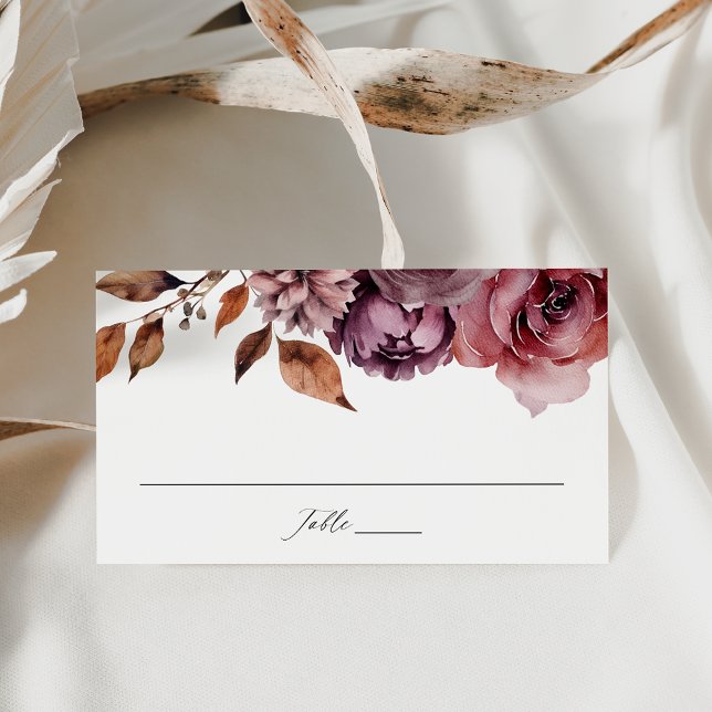Rustic Autumn Marsala Floral Wedding Platzkarte (Von Creator hochgeladen)
