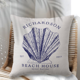 Rustic Beach House Familienname Nautic | Blau Kissen