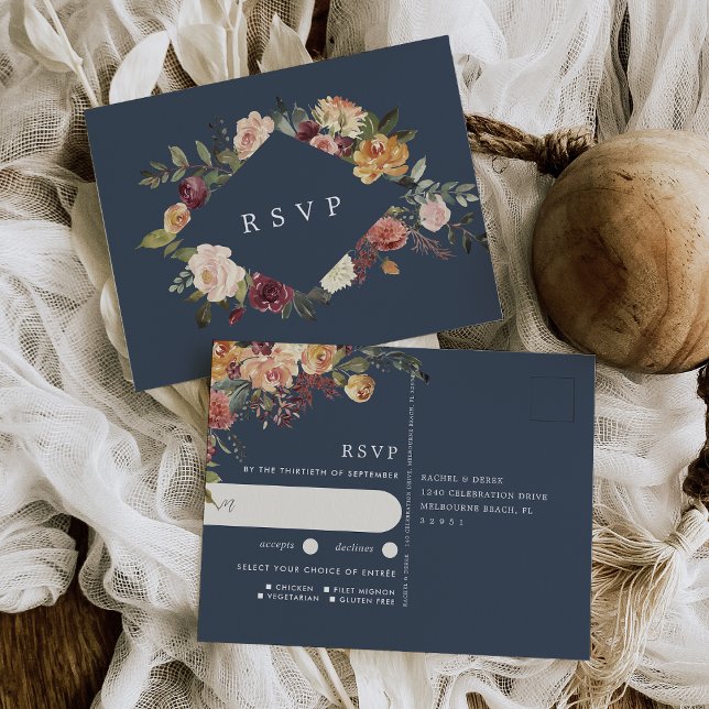Rustic Bloom Floral Wedding Meal Choice RSVP Postkarte (Von Creator hochgeladen)