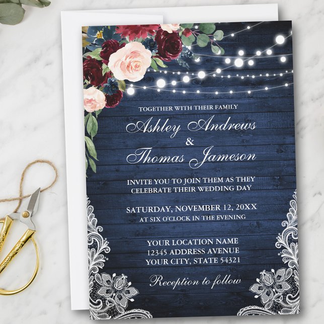 Rustic Blue Wood Burgundy Blue Floral Wedding Einladung (Customize to add more text or photos to back of card.)