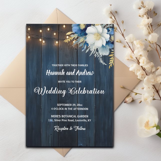 Rustic Blue Wood White Blue Floral Wedding Einladung (Von Creator hochgeladen)