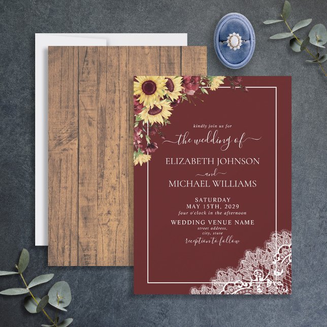 Rustic Burgundy Sunflower Wood Script Wedding Einladung (Von Creator hochgeladen)