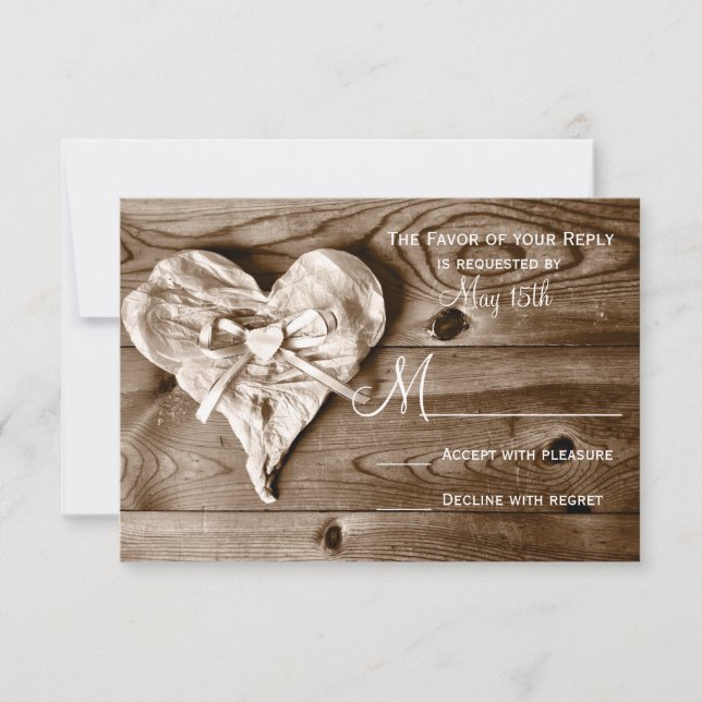 Rustic Country Barn Wood Heart Wedding RSVP Cards (Vorderseite)