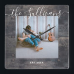 Rustic Custom Your Photo Wooden Script Wall Clock Quadratische Wanduhr<br><div class="desc">Rustic Custom Your Photo Wooden Script Wall Clock</div>