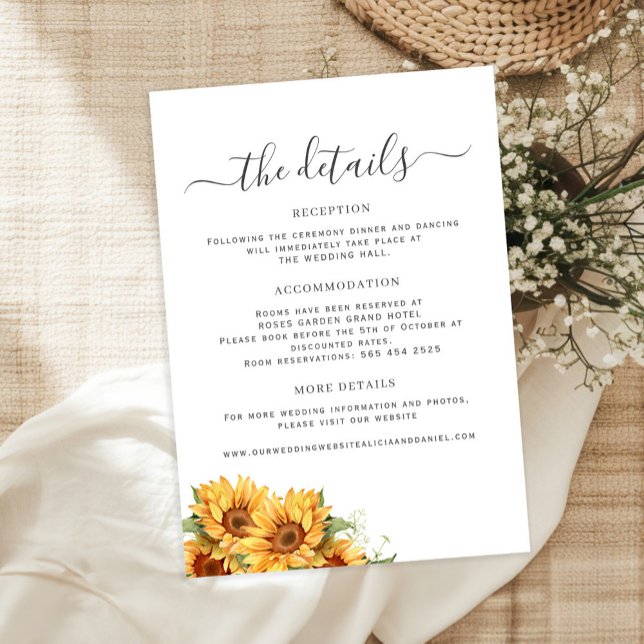 Rustic floral elegant wedding guest details begleitkarte (Von Creator hochgeladen)