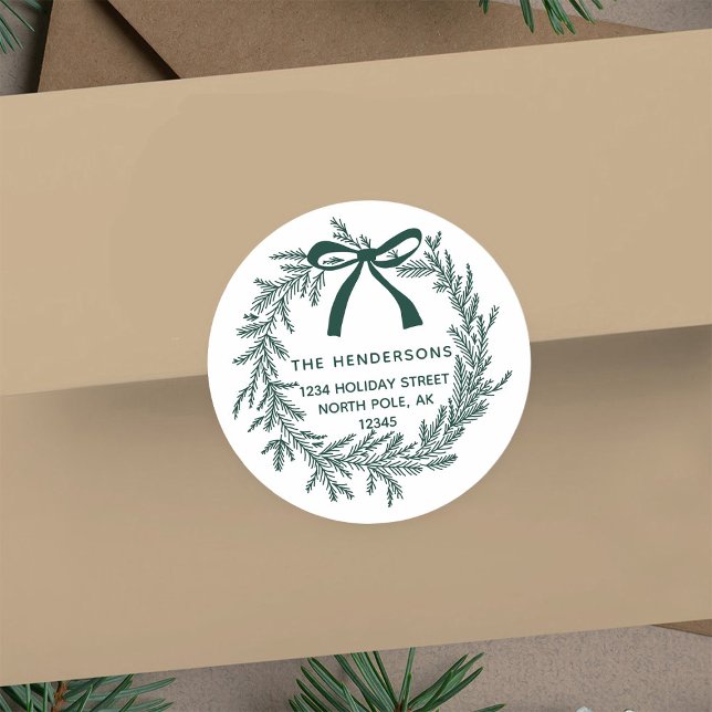Rustic Green Christmas Pine Wreath Return Address  Runder Aufkleber (Von Creator hochgeladen)