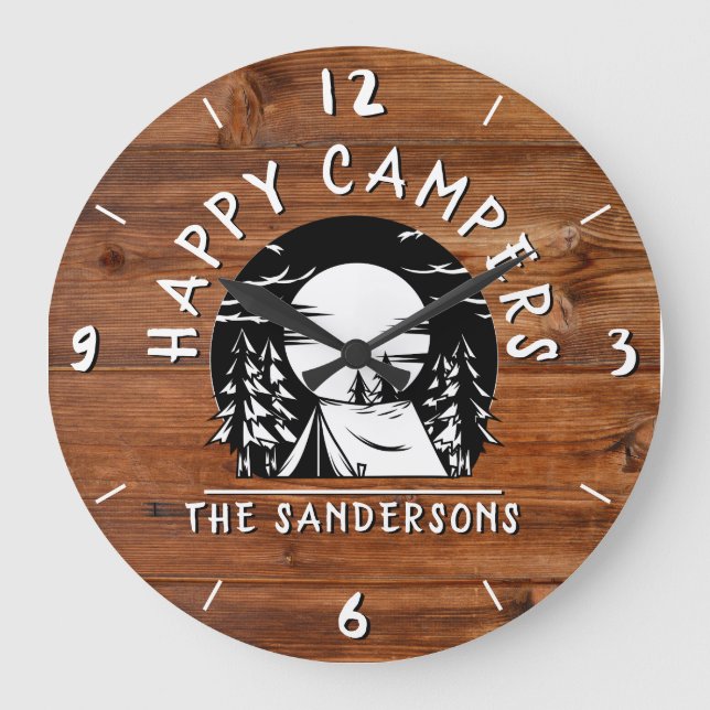 Rustic Happy Campers Zelt Familienname Holzdesign Große Wanduhr (Vorderseite)
