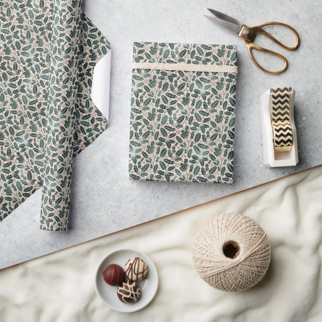 Rustic Holly Christmas Geschenkpapier (Kunsthandwerk)