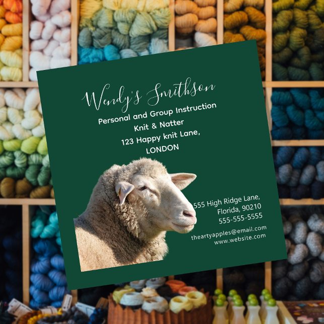 Rustic Knitting Teacher Business Card | Wool Yarn  Quadratische Visitenkarte (Von Creator hochgeladen)
