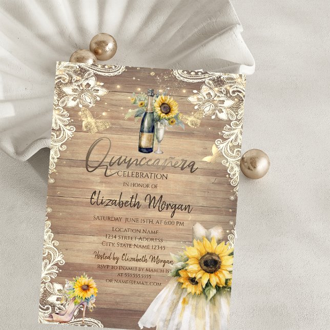 Rustic Lace,Dress,Lights,Sunflowers Quinceañera  Einladung (Von Creator hochgeladen)