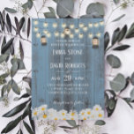 Rustic Lanterns & Daisy Blume Dusty Blue Wedding Einladung<br><div class="desc">Rustikale Lanterns & Daisy Blume Country Dusty Blue Hochzeit Einladungen.</div>
