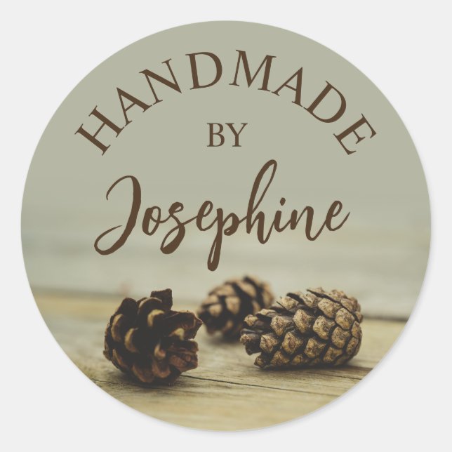 Rustic Pinecones Nature Photo Handmade By Runder Aufkleber (Vorderseite)