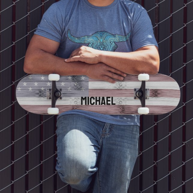 Rustic Red White Blue Wood USA Fahne Amerika Name Skateboard (Außenbereich 3)