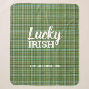 Rustic St Patrick's Day Green Kariert Family Name Sherpadecke
