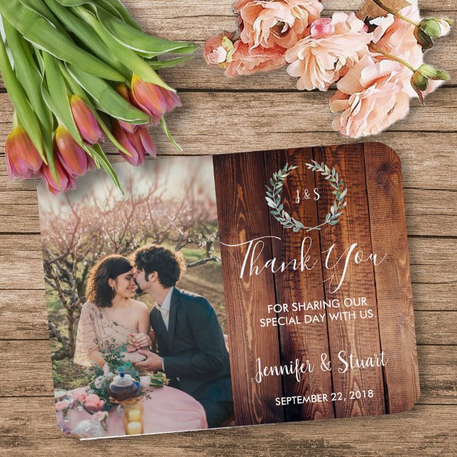 Rustic Watercolor Blätter Foto Hochzeit Vielen Dan Magnet (Watercolor leaves on rustic wood, monogrammed, photo wedding thank you magnetic card.)