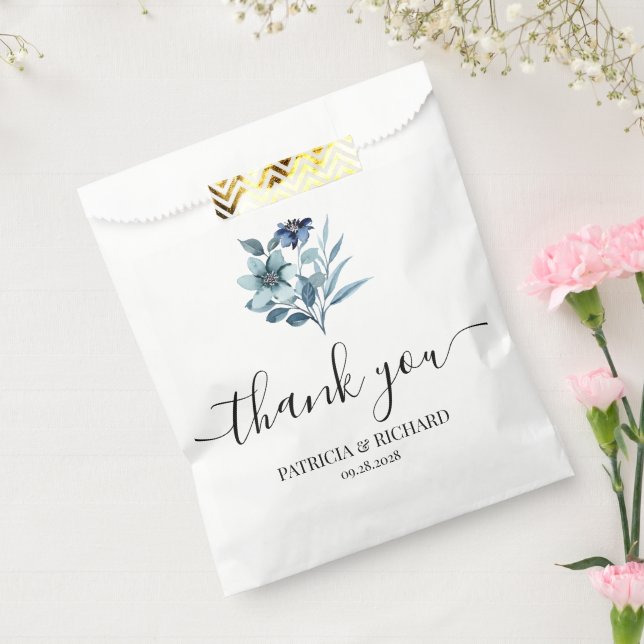 rustic watercolor illustration blue floral bouquet geschenktütchen (Versiegelt)