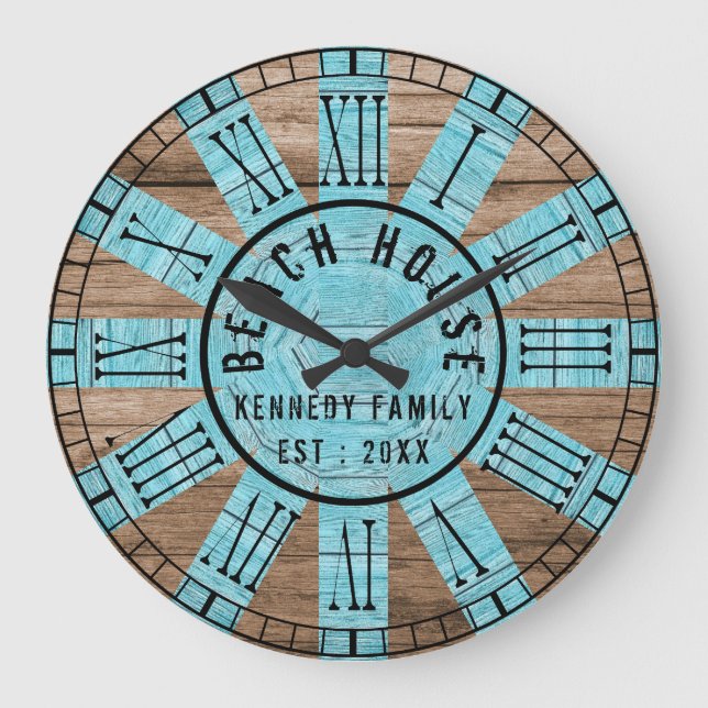 Rustic Wood Aqua Beach House Black Roman Numerary Große Wanduhr (Vorderseite)