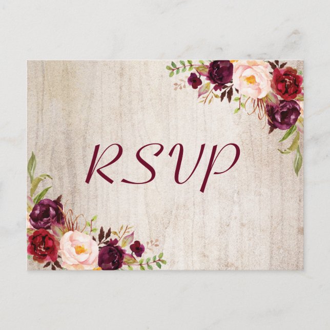 Rustic Wood Burgundy Floral Wedding RSVP Response Postkarte (Vorderseite)