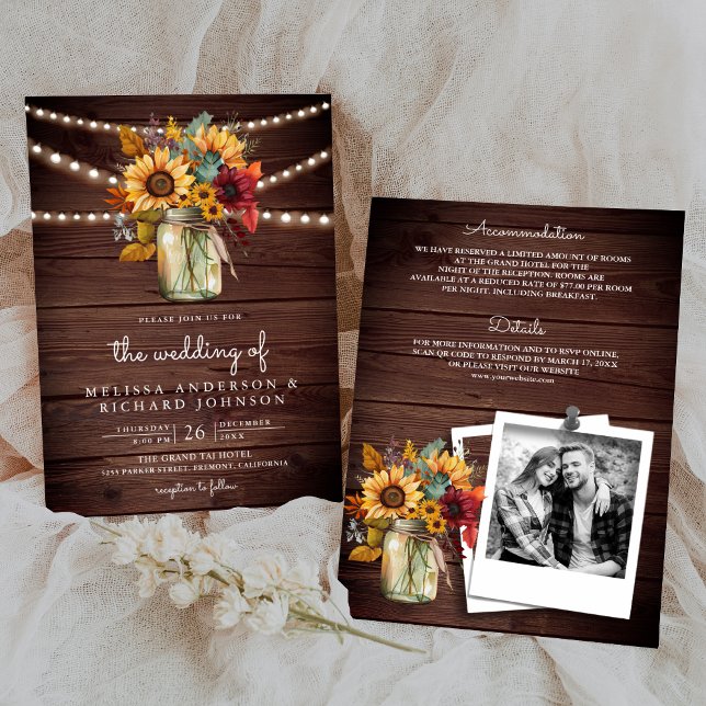 Rustic Wood Burgundy Sonnenblumen Mason Jar Weddin Einladung (Von Creator hochgeladen)